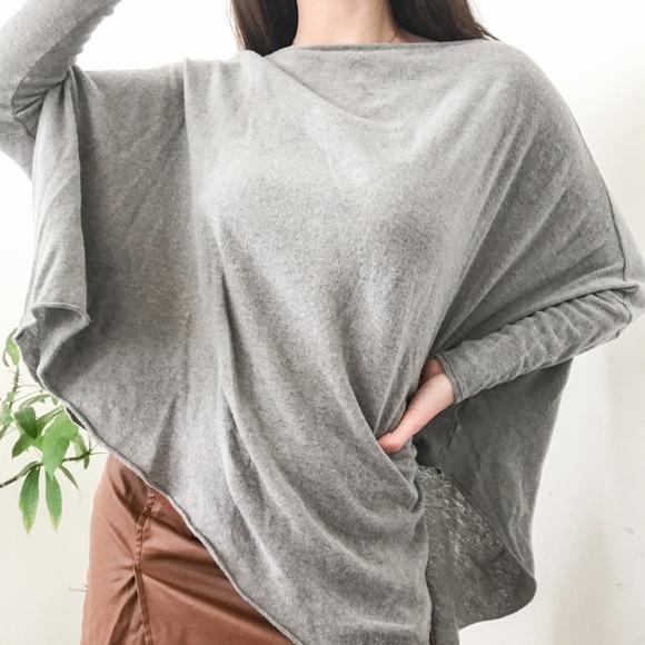 Helmut Lang Sweaters - Helmut Lang Grey Wool Asymmetrical Sweater Top